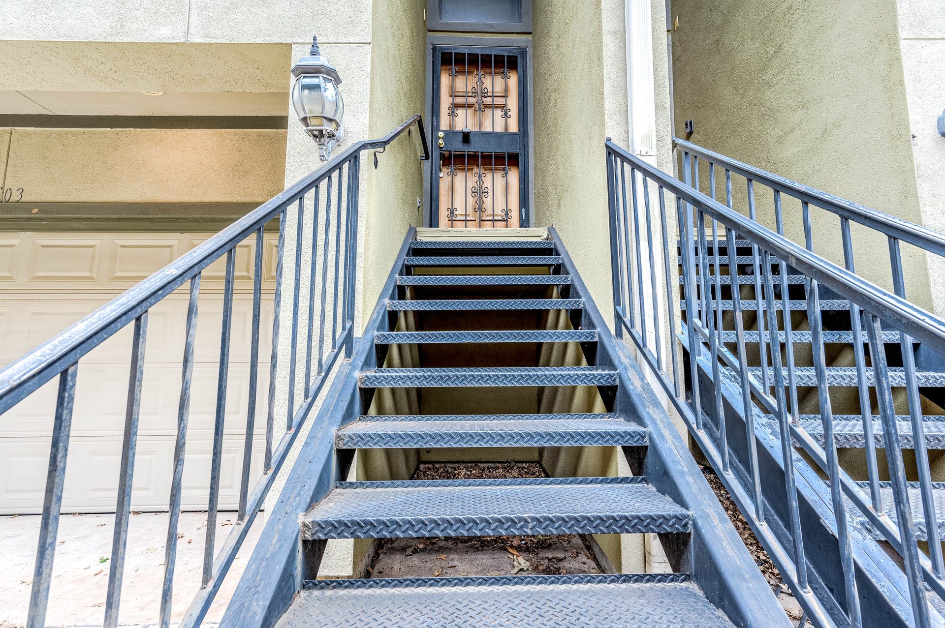 2503 Dallas Street, Houston, TX 77003 2503 Dallas Street, Houston, TX 77003