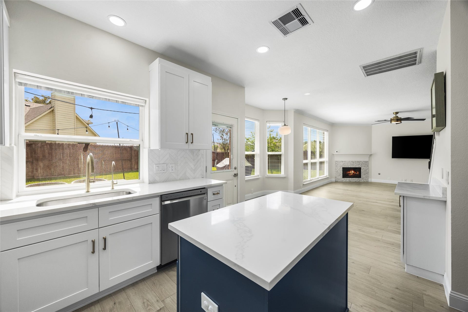 1802 Rockwall Court, Sugar Land, TX 77479 1802 Rockwall Court, Sugar Land, TX 77479