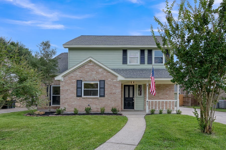 Property photo for 47 Devonshire Drive, Conroe, TX