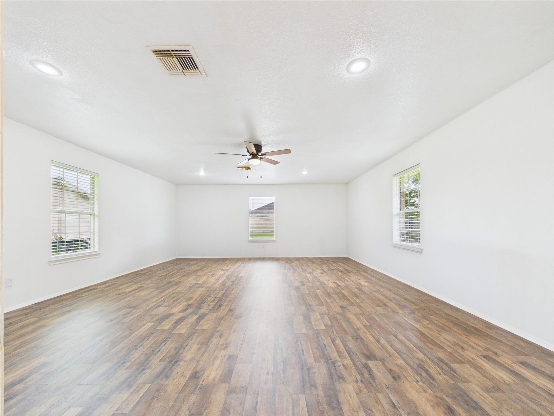 7711 Avenue M, Santa Fe, TX 77510 7711 Avenue M, Santa Fe, TX 77510