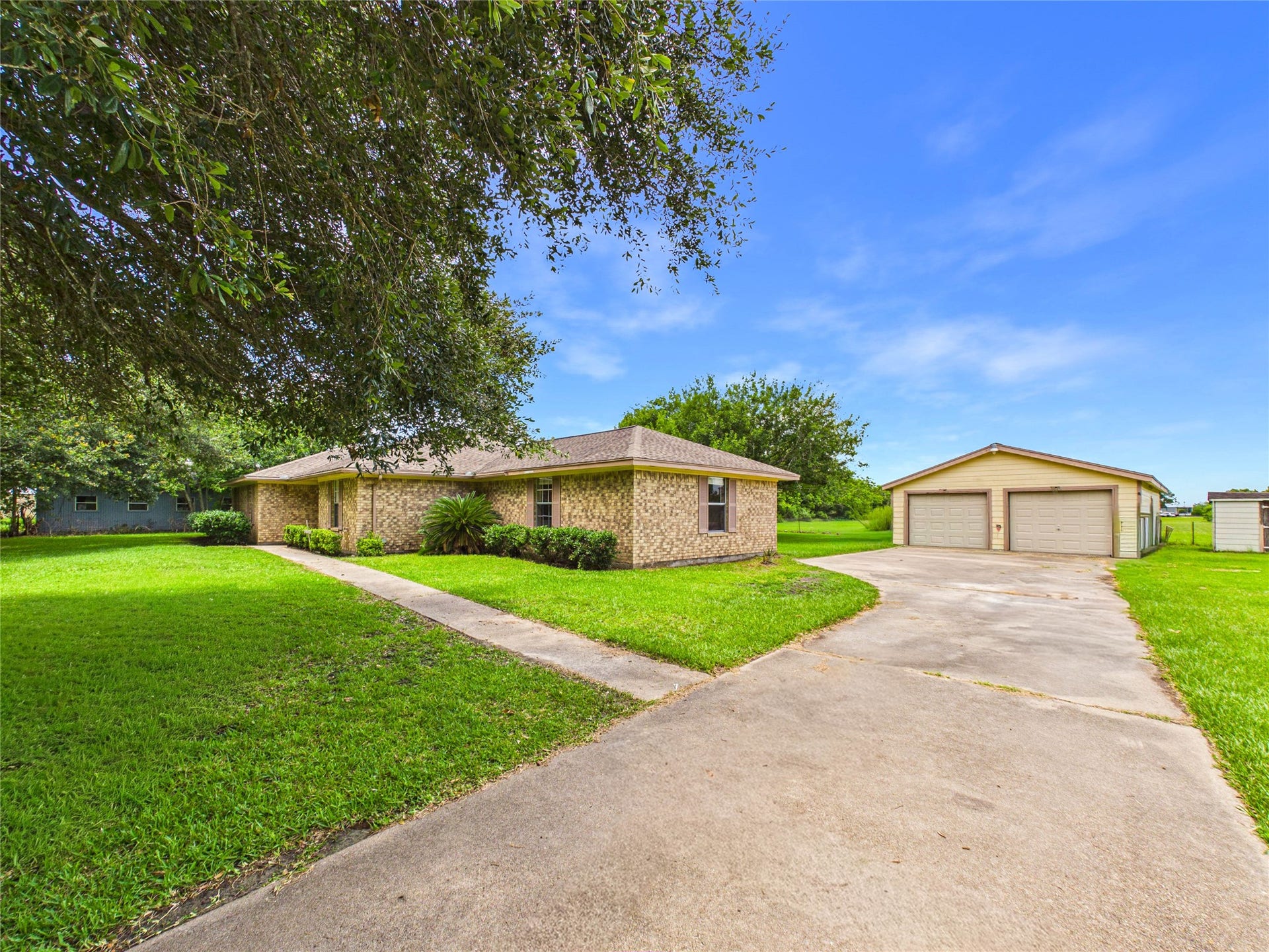 7711 Avenue M, Santa Fe, TX 77510 7711 Avenue M, Santa Fe, TX 77510
