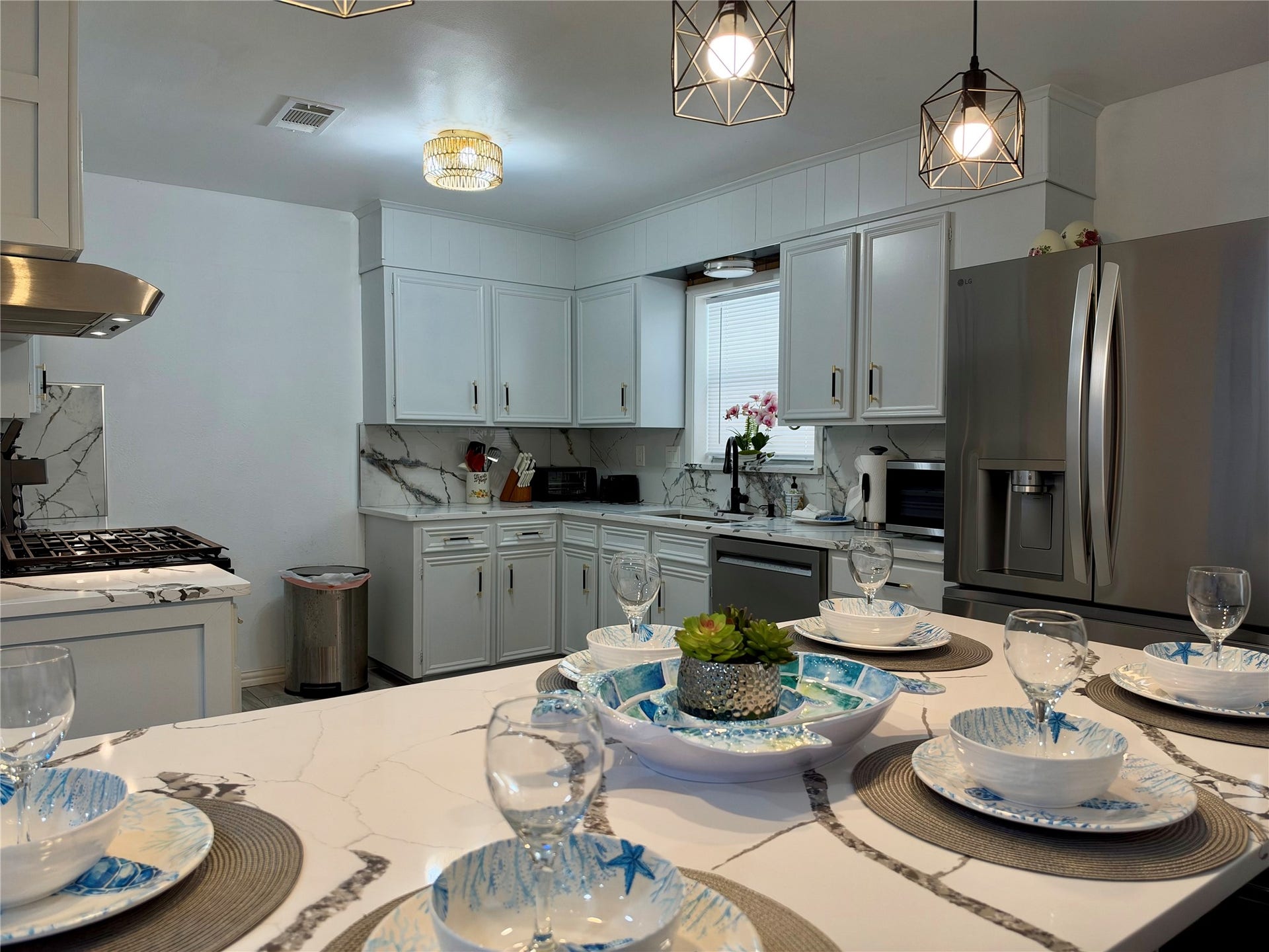 5420 Avenue O, Galveston, TX 77551 5420 Avenue O, Galveston, TX 77551