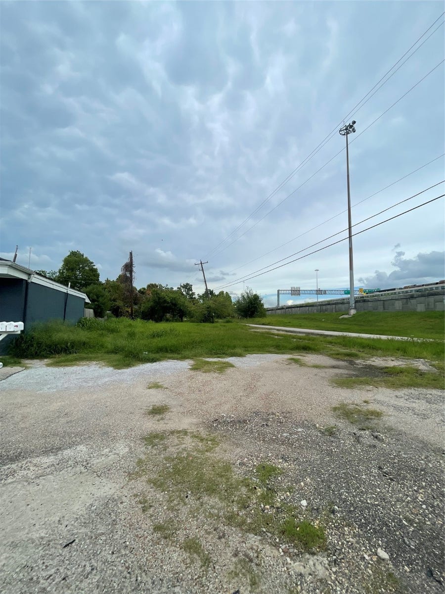 Property photo for 5500 Jensen Drive, Houston, TX