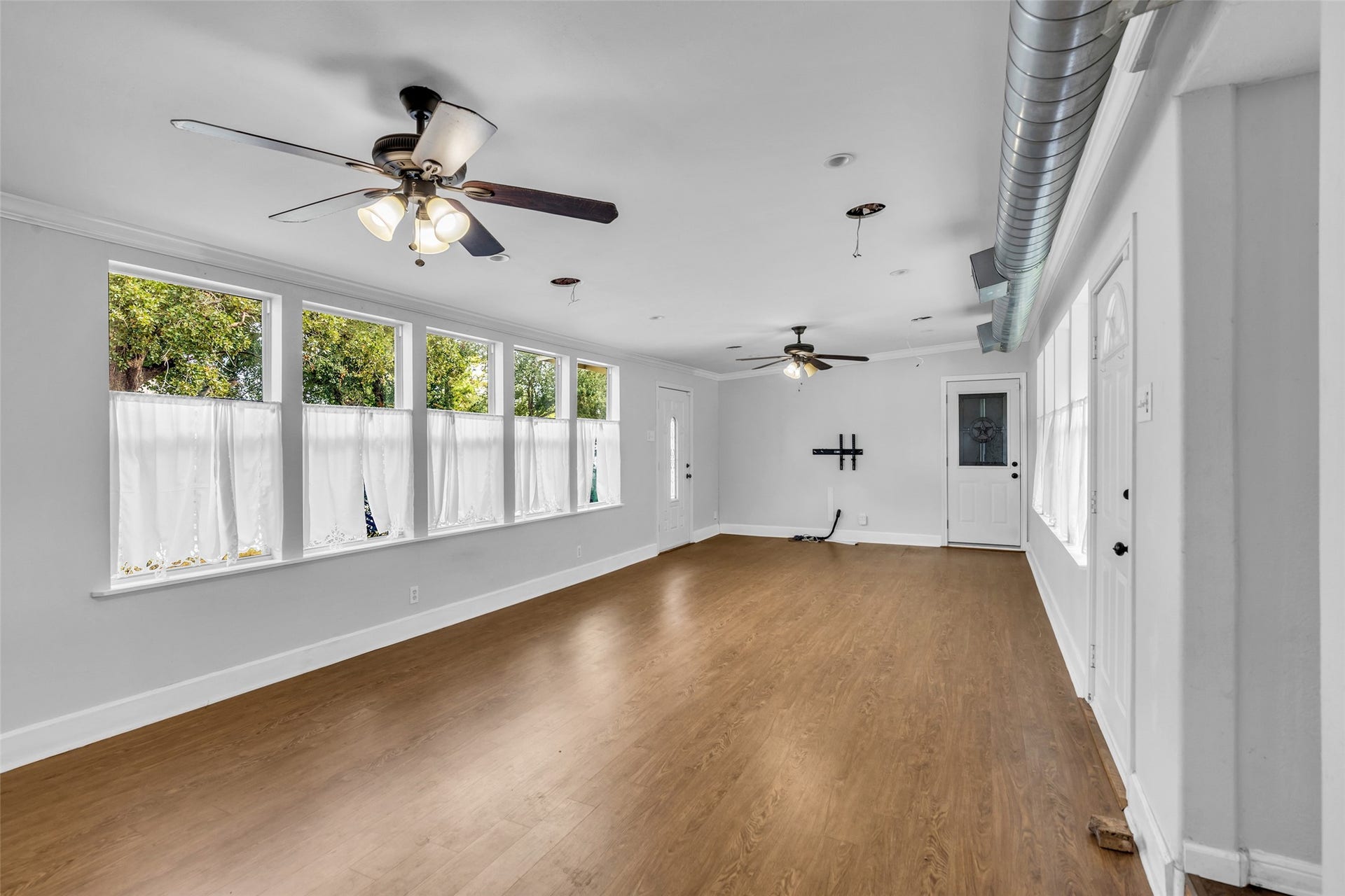 1518 Afton Street, Houston, TX 77055 1518 Afton Street, Houston, TX 77055