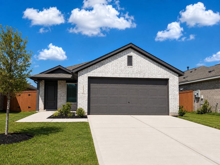Property photo for 1131 Blue Stone Drive, Beasley, TX