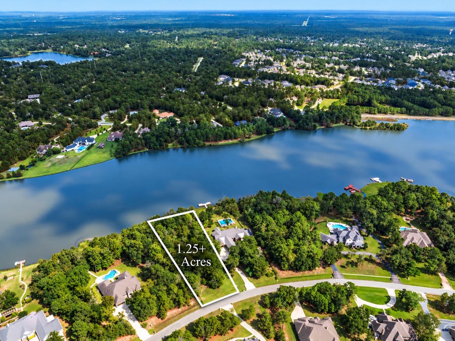 Property photo for 236 Lakeside Hills Drive, Montgomery, TX