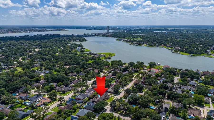 Property photo for 410 Crestwood Drive, El Lago, TX