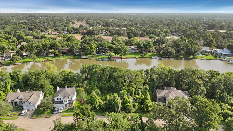 Property photo for 55 Island Boulevard, Missouri City, TX
