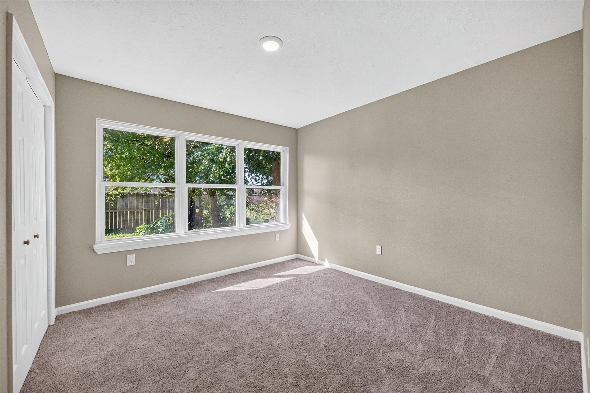 7938 Glen Vista Street, Houston, TX 77061 7938 Glen Vista Street, Houston, TX 77061