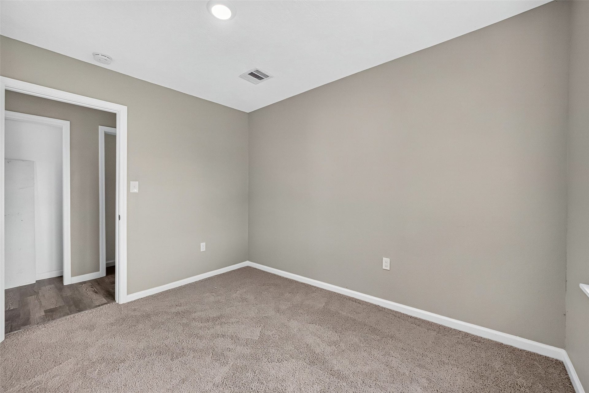 7938 Glen Vista Street, Houston, TX 77061 7938 Glen Vista Street, Houston, TX 77061