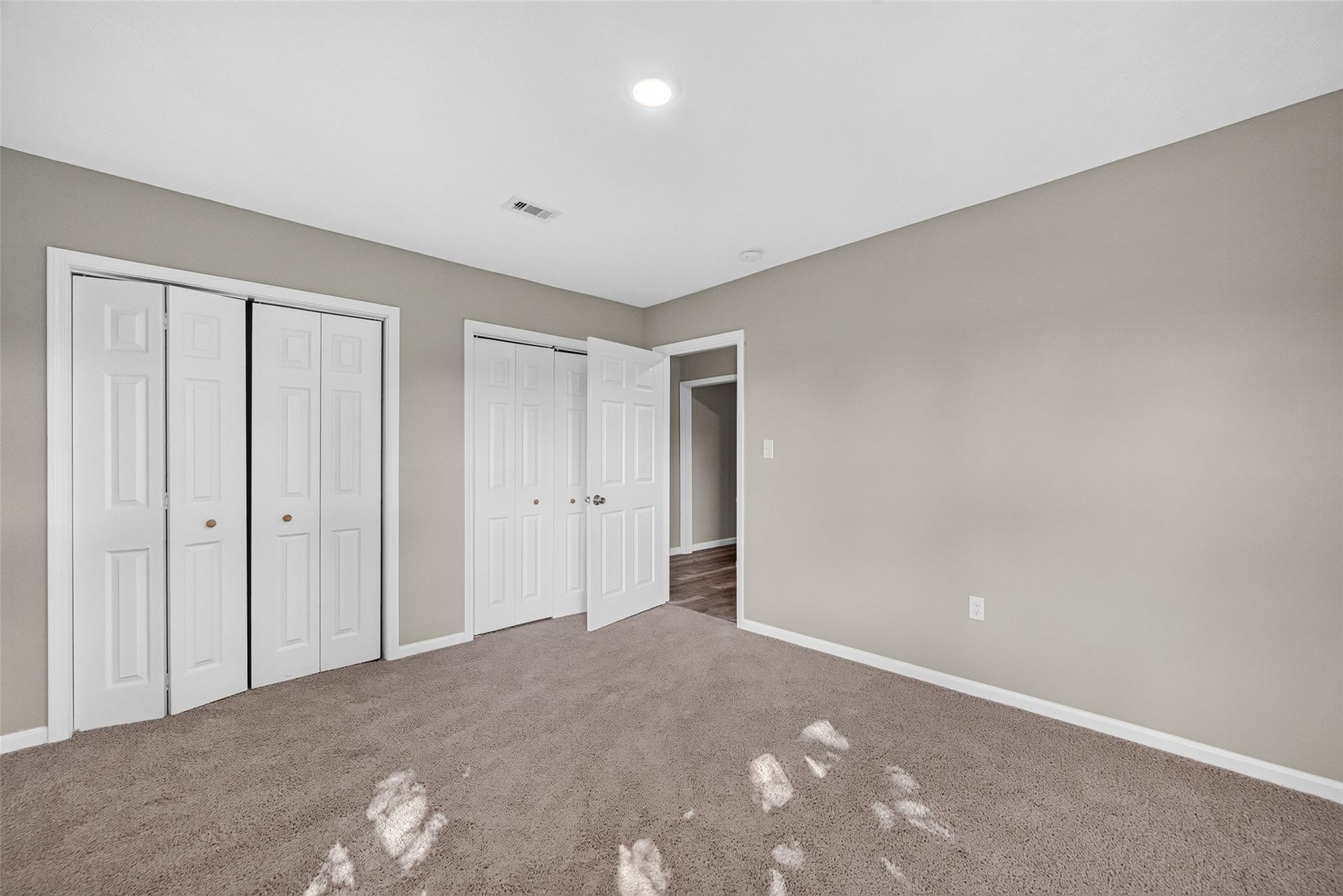 7938 Glen Vista Street, Houston, TX 77061 7938 Glen Vista Street, Houston, TX 77061