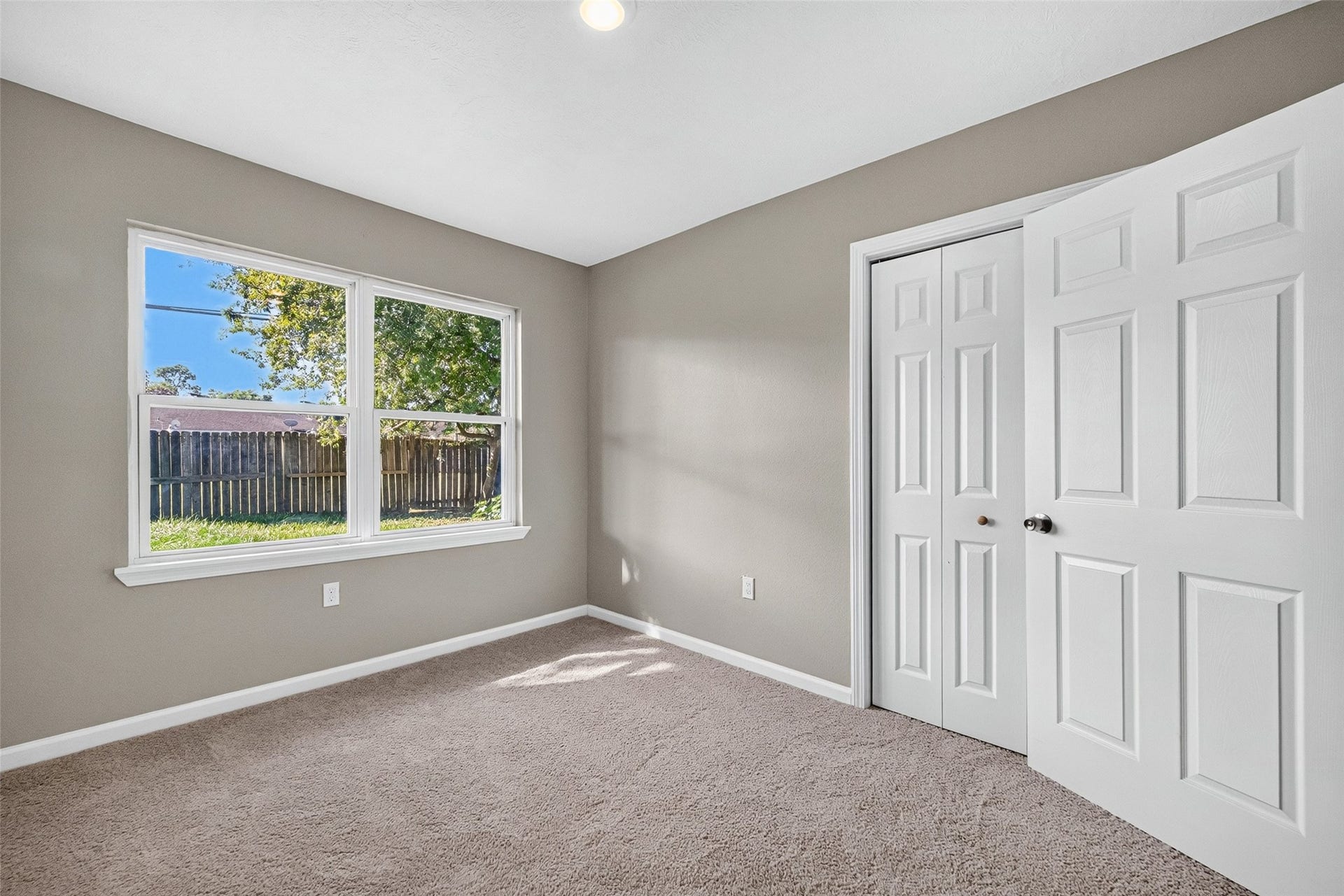 7938 Glen Vista Street, Houston, TX 77061 7938 Glen Vista Street, Houston, TX 77061