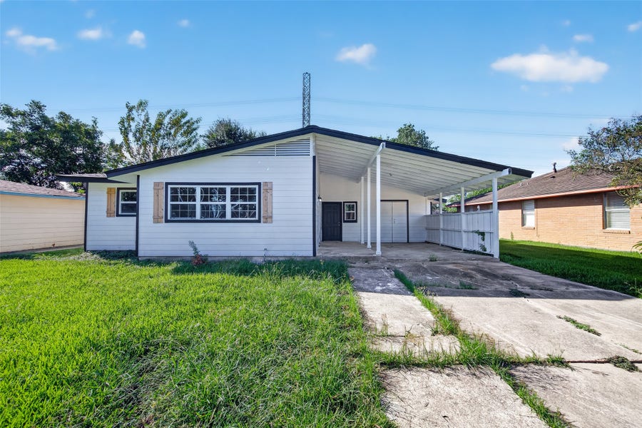 Property photo for 7938 Glen Vista Street, Houston, TX
