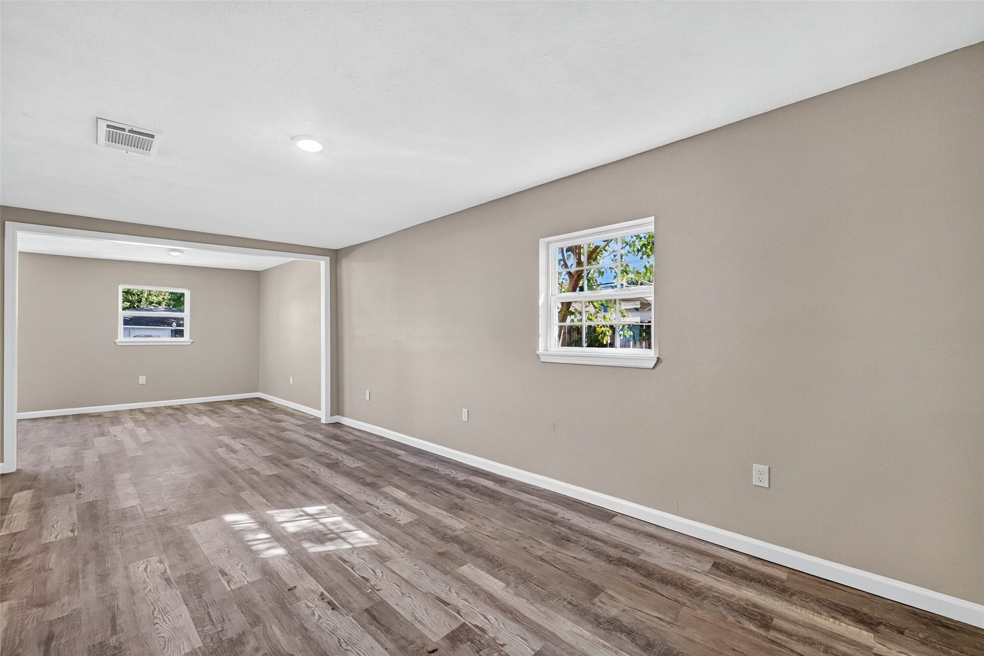 7938 Glen Vista Street, Houston, TX 77061 7938 Glen Vista Street, Houston, TX 77061