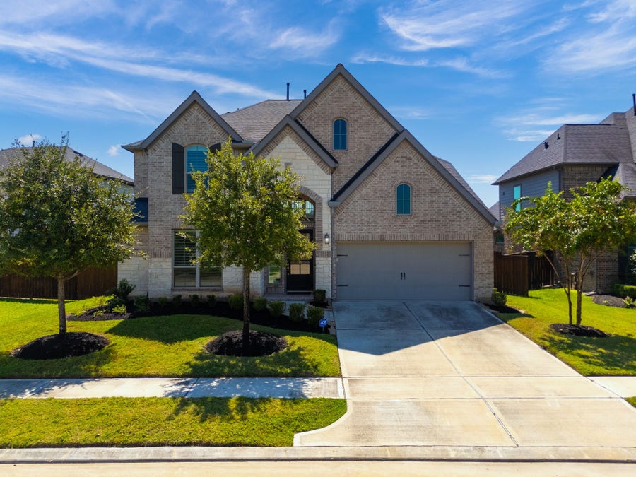 Property photo for 6923 Red Oak Drive, Katy, TX
