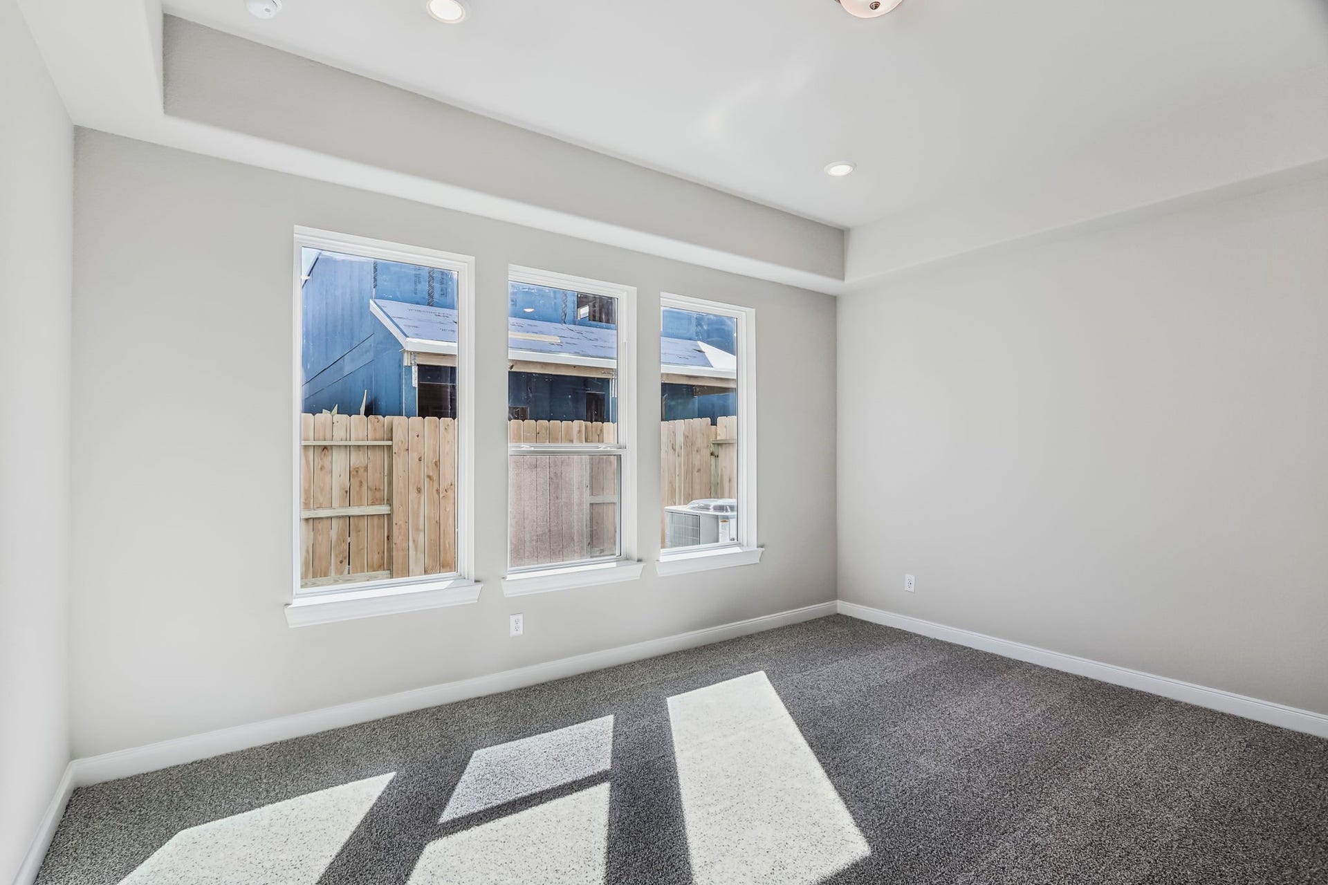 Photo is not of actual home, but is an inspirational photo of builder's model home and may depict options, furnishings, and/or decorator features that are not included.