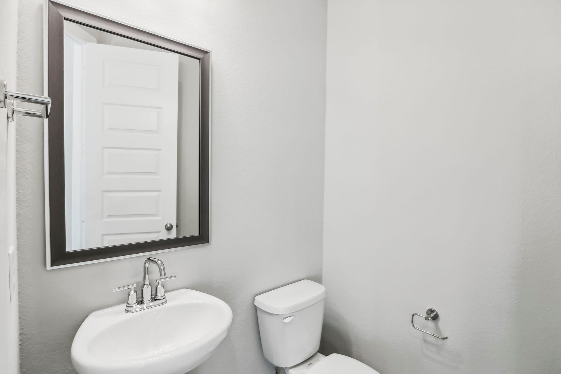 Photo is not of actual home, but is an inspirational photo of builder's model home and may depict options, furnishings, and/or decorator features that are not included.