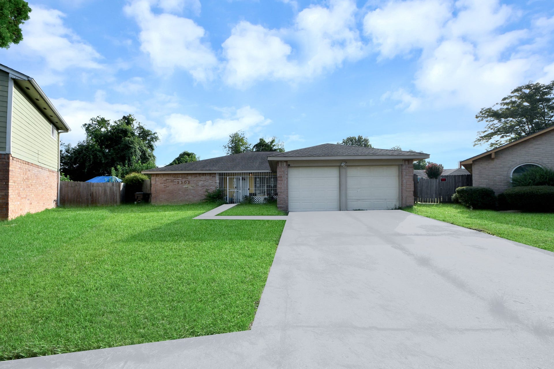 3302 Hombly Road, Houston, TX 77066 3302 Hombly Road, Houston, TX 77066
