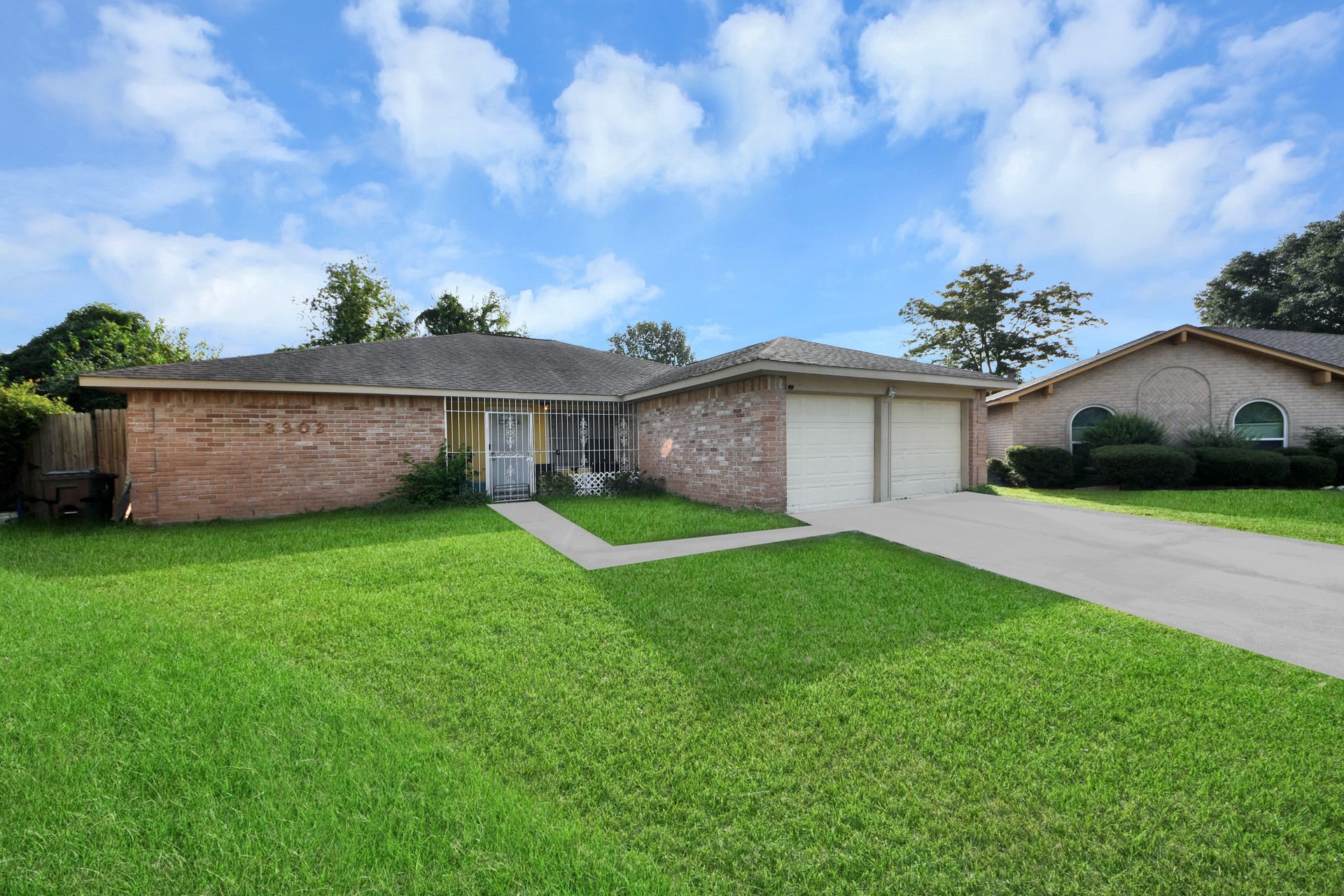 3302 Hombly Road, Houston, TX 77066 3302 Hombly Road, Houston, TX 77066