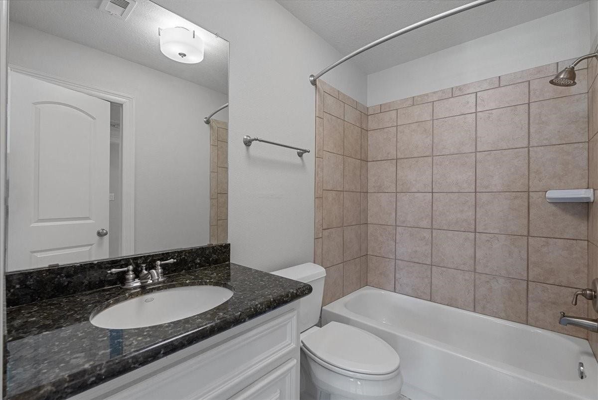 205 Del Monte Drive, Friendswood, TX 77546 205 Del Monte Drive, Friendswood, TX 77546
