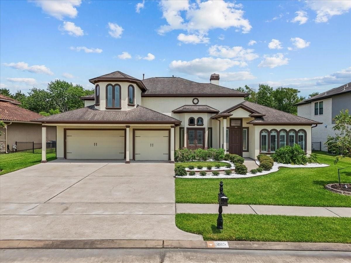205 Del Monte Drive, Friendswood, TX 77546 205 Del Monte Drive, Friendswood, TX 77546