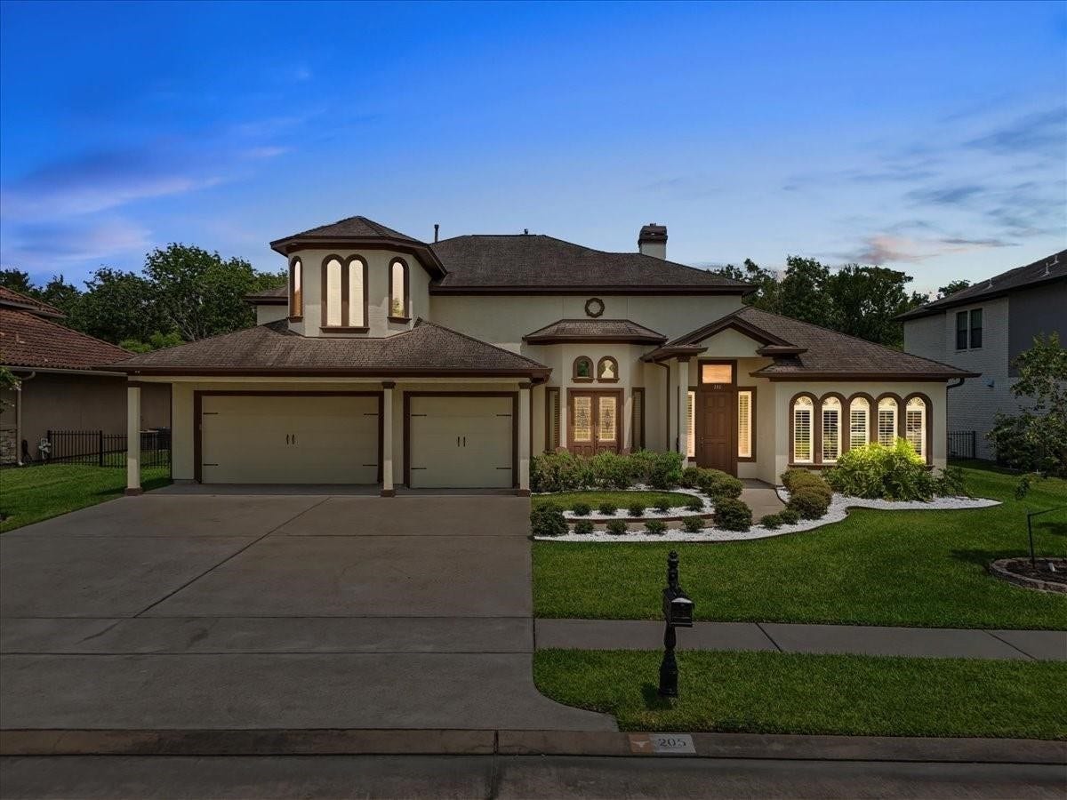 205 Del Monte Drive, Friendswood, TX 77546 205 Del Monte Drive, Friendswood, TX 77546