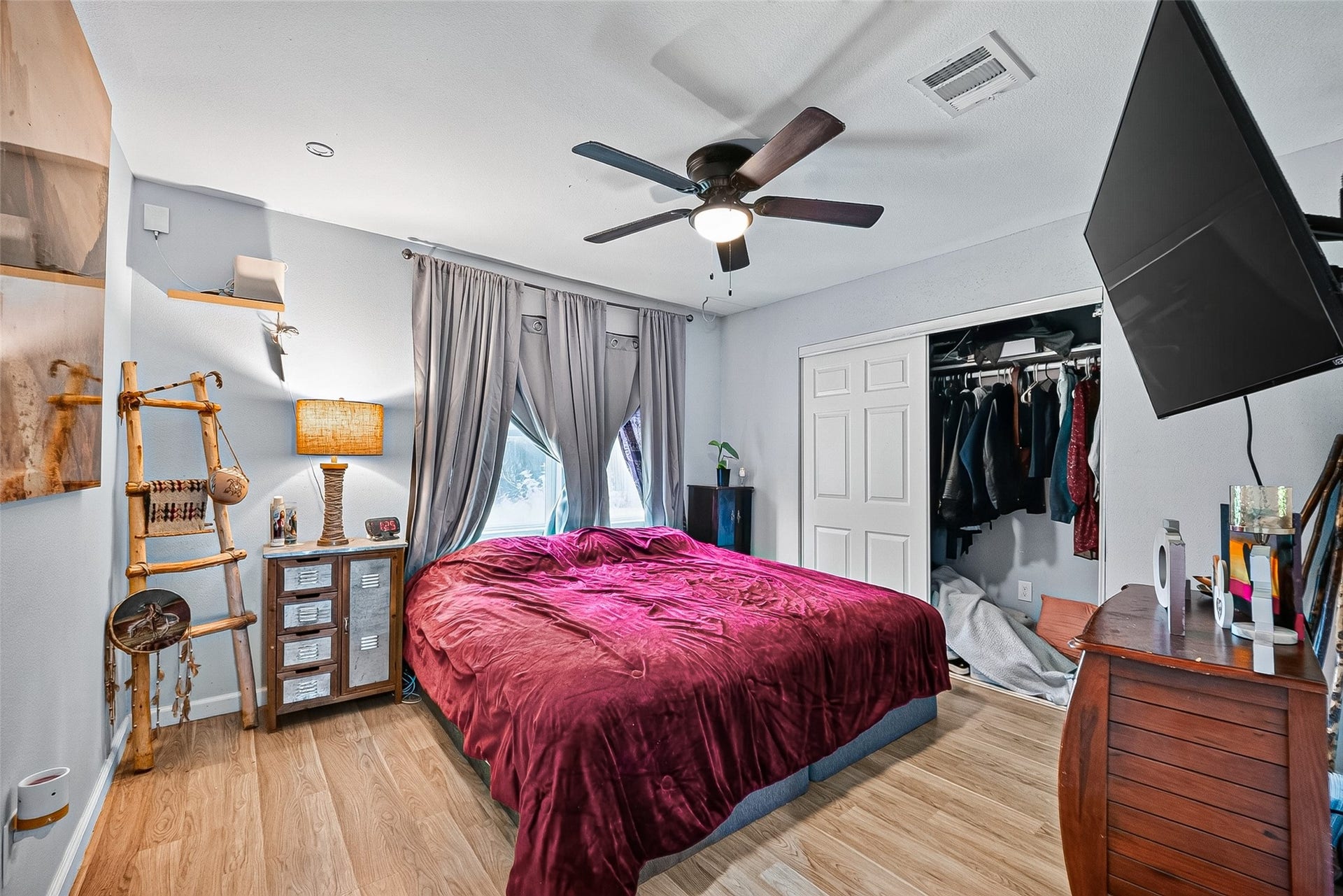 2110 Hillshire Drive, Deer Park, TX 77536 2110 Hillshire Drive, Deer Park, TX 77536