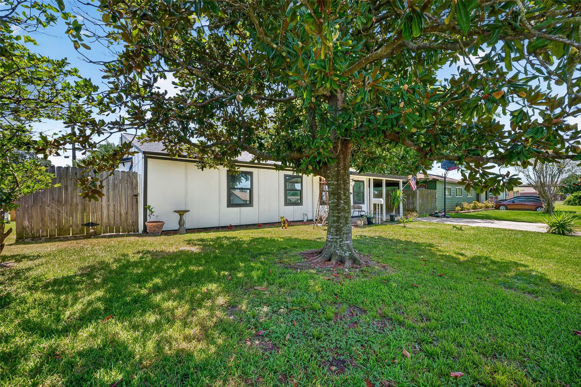 2110 Hillshire Drive, Deer Park, TX 77536 2110 Hillshire Drive, Deer Park, TX 77536