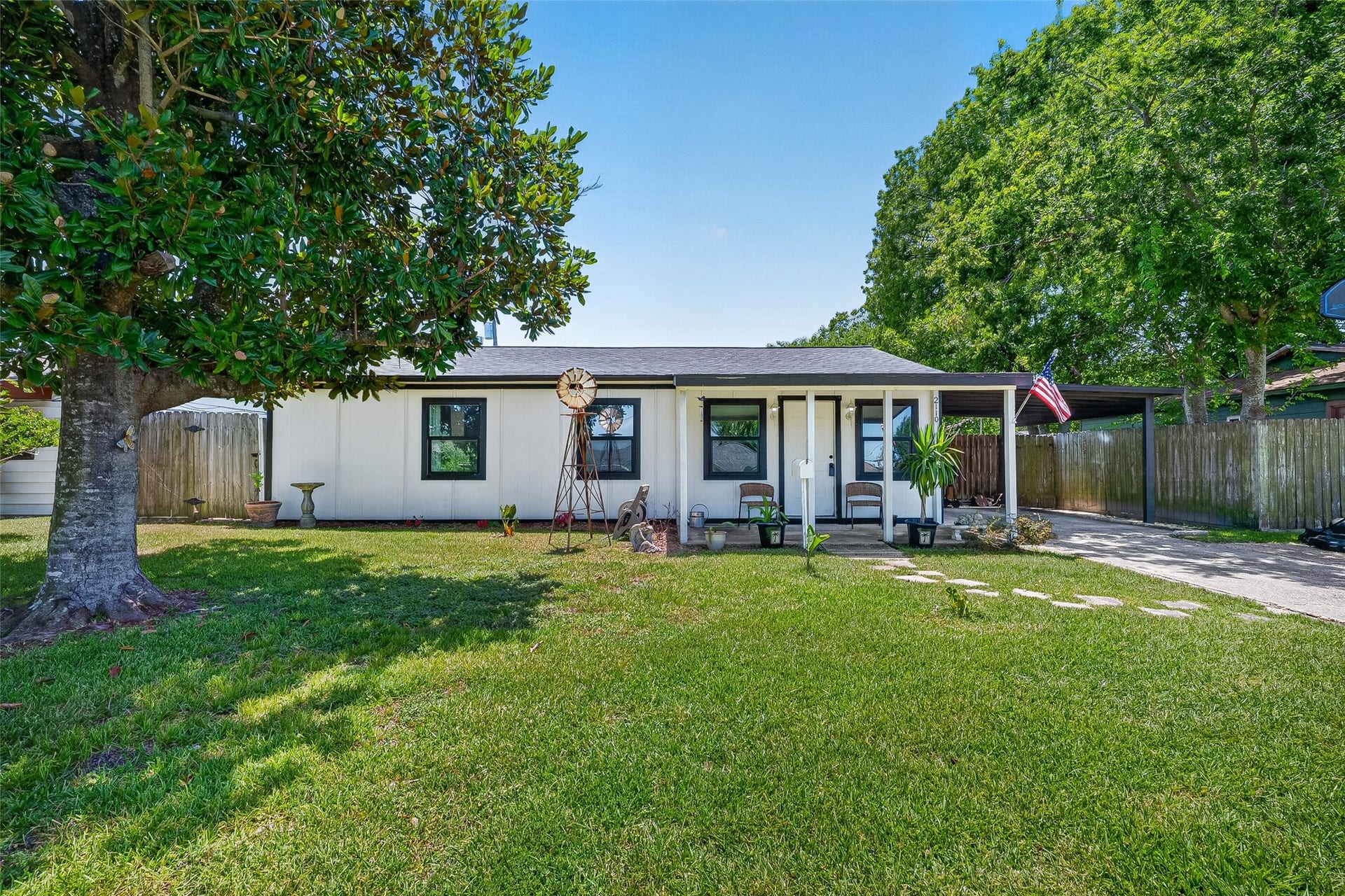 2110 Hillshire Drive, Deer Park, TX 77536 2110 Hillshire Drive, Deer Park, TX 77536