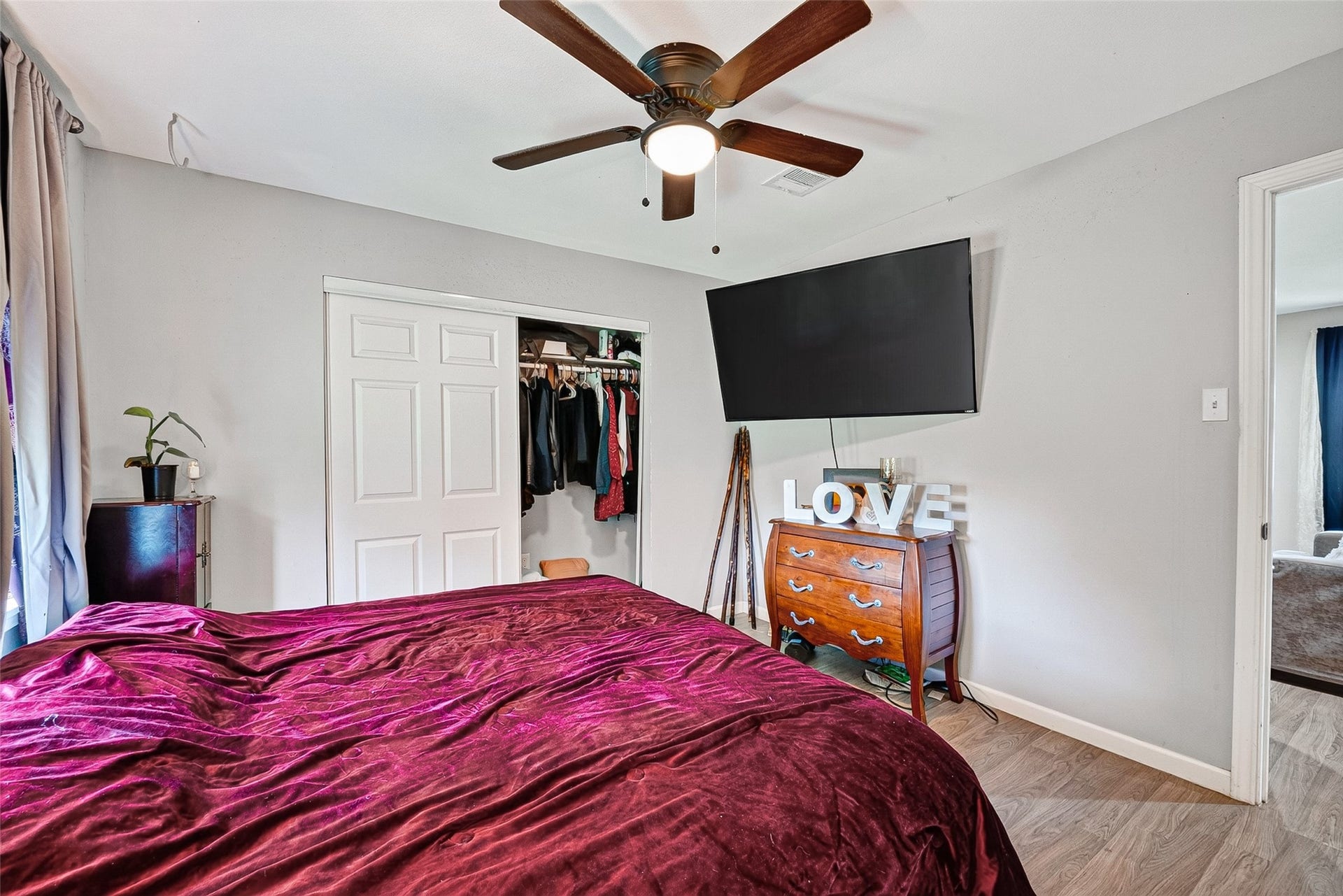 2110 Hillshire Drive, Deer Park, TX 77536 2110 Hillshire Drive, Deer Park, TX 77536