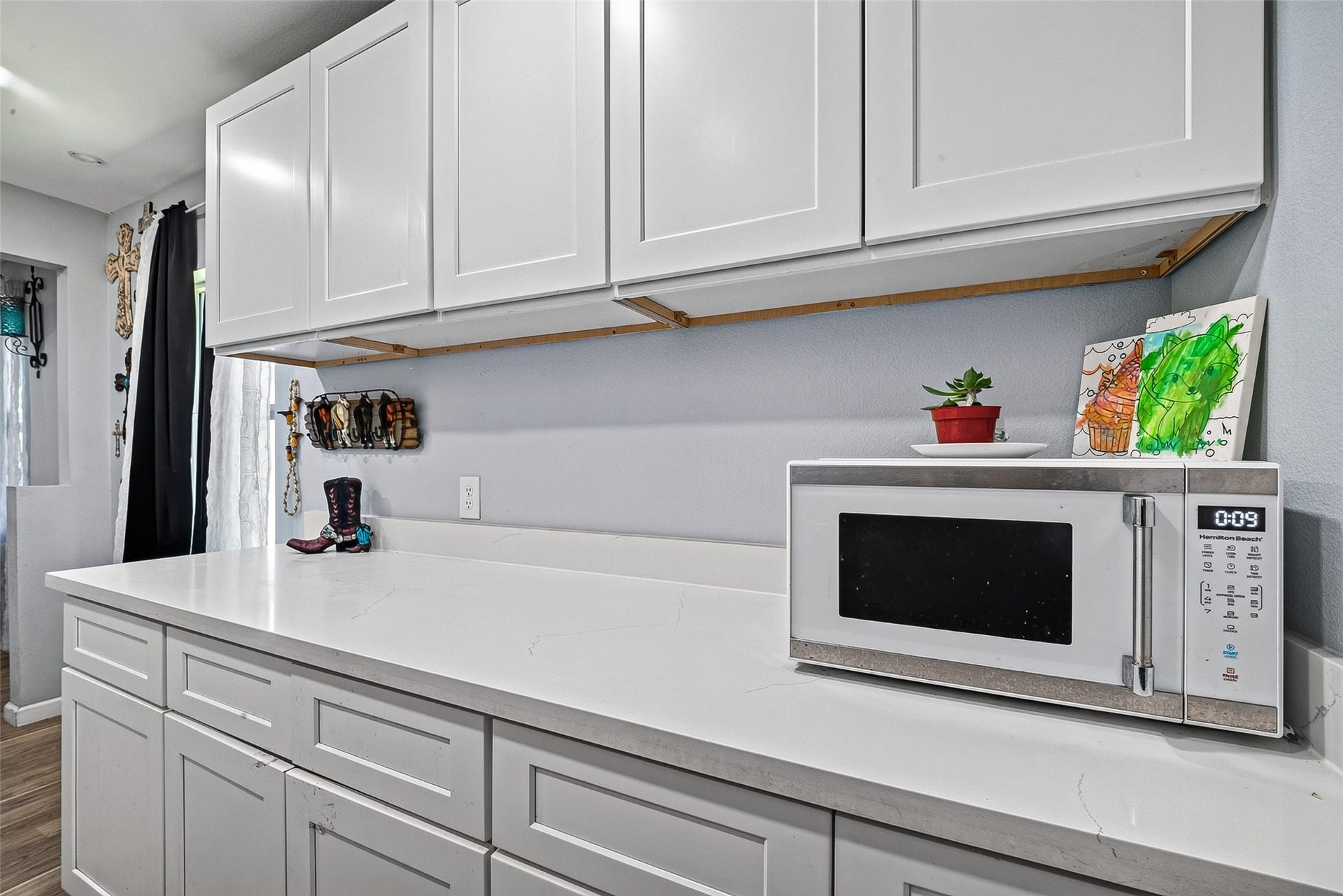 2110 Hillshire Drive, Deer Park, TX 77536 2110 Hillshire Drive, Deer Park, TX 77536