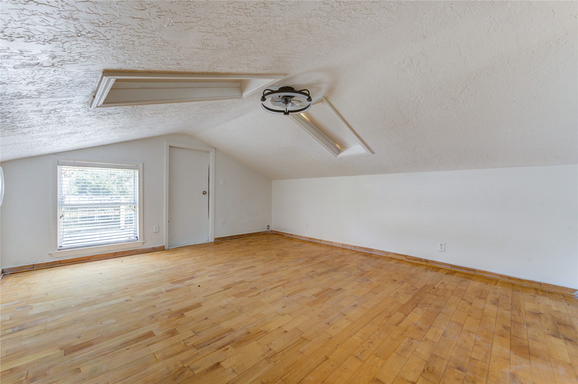 13497 Morgan Drive, Splendora, TX 77372