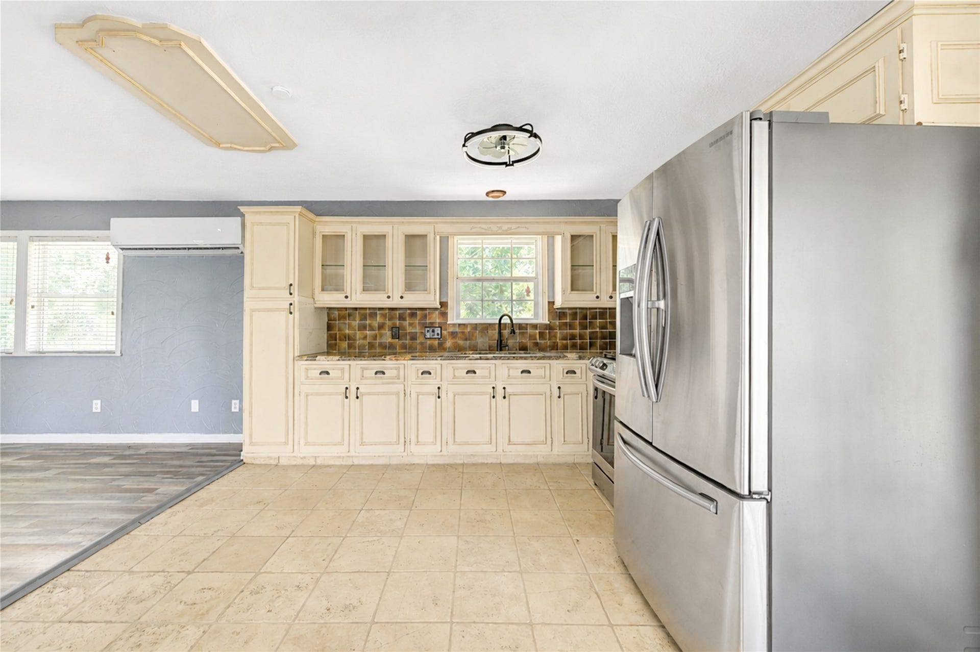 13497 Morgan Drive, Splendora, TX 77372