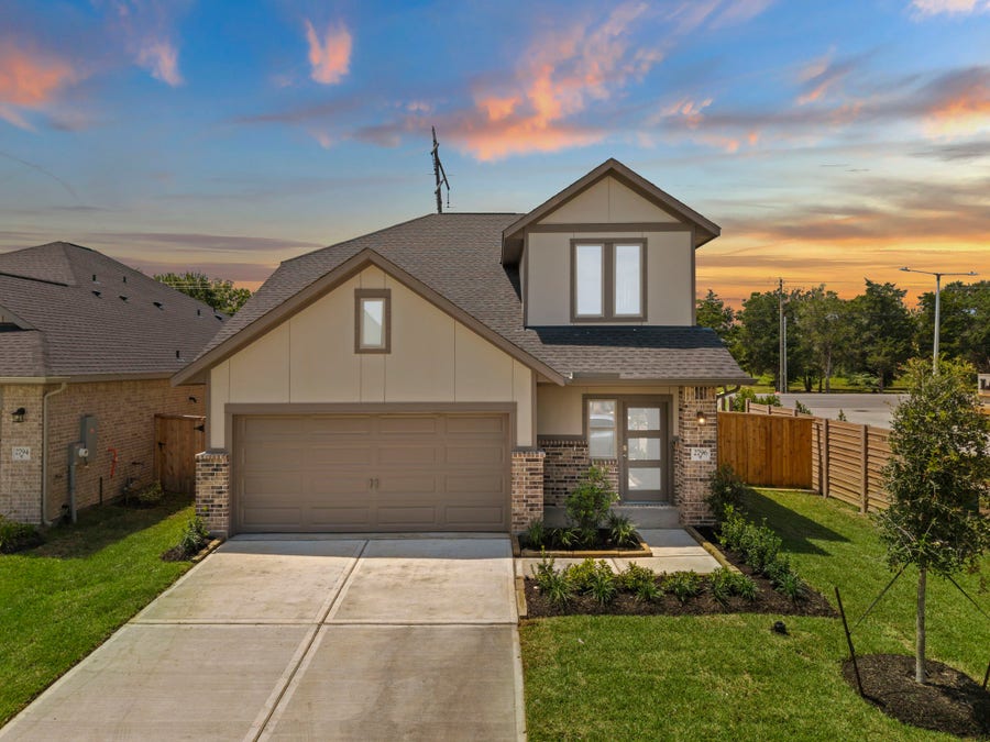 Property photo for 2796 English Laurel Drive, Alvin, TX