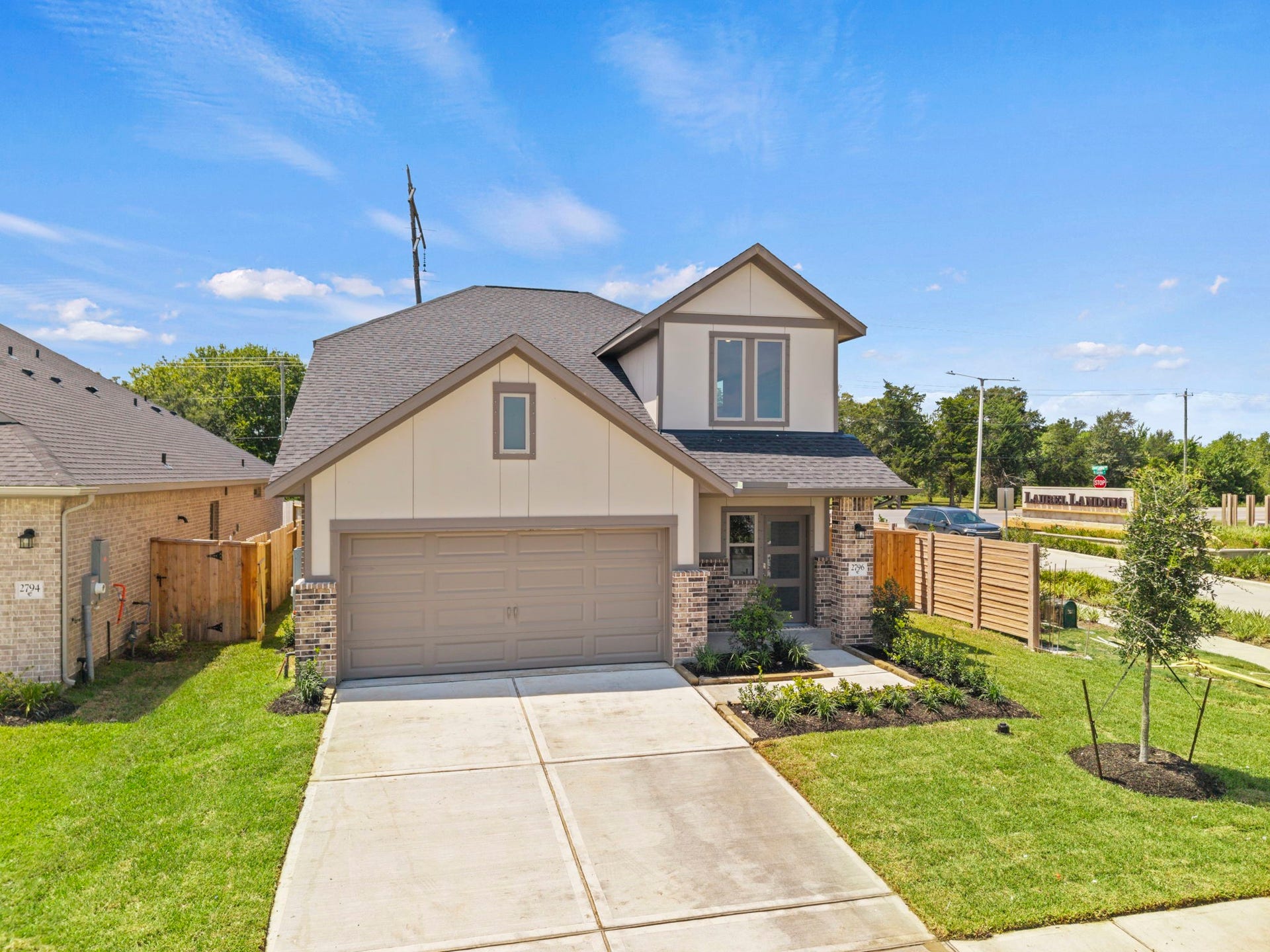 2796 English Laurel Drive, Alvin, TX 77511 2796 English Laurel Drive, Alvin, TX 77511