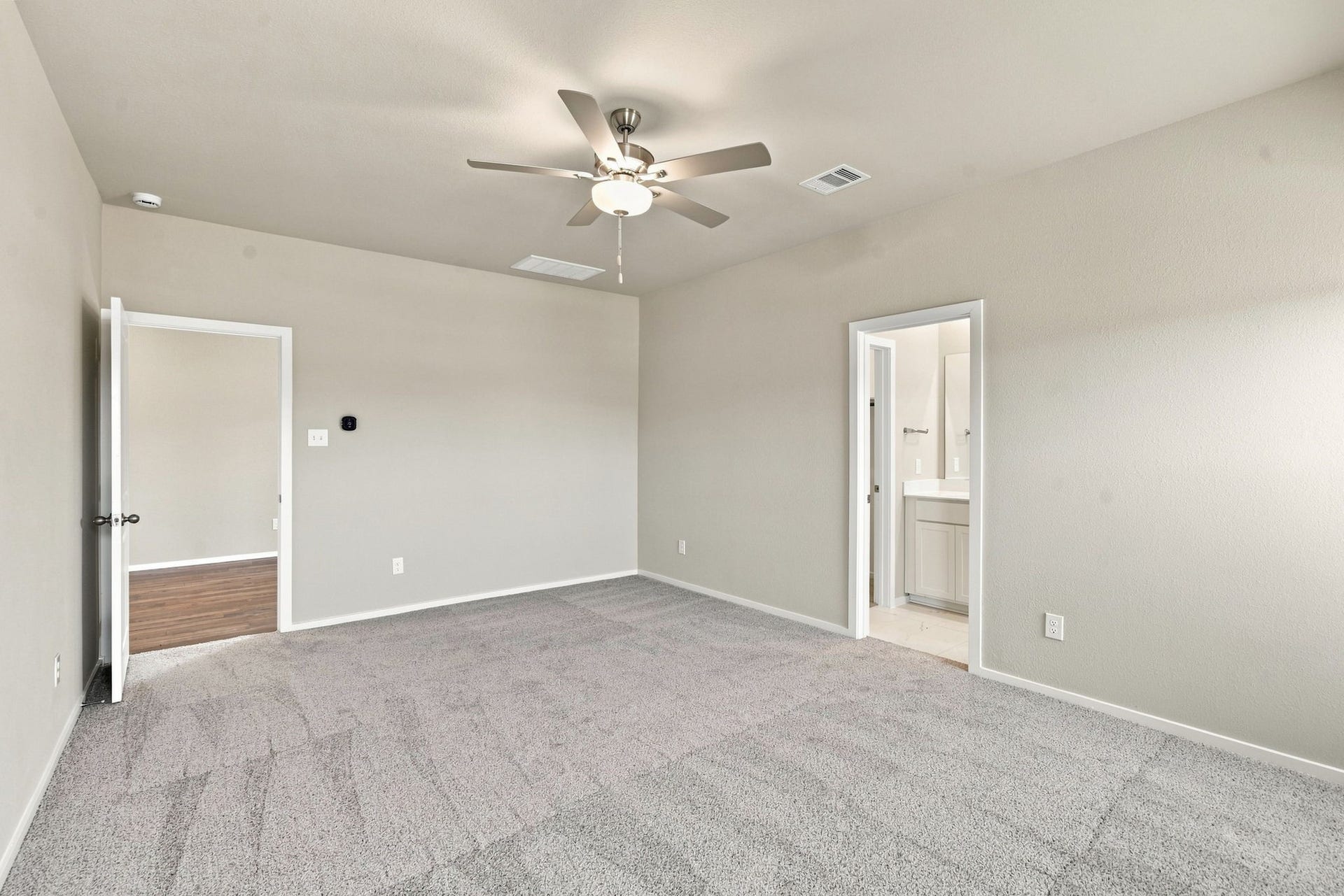 2796 English Laurel Drive, Alvin, TX 77511 2796 English Laurel Drive, Alvin, TX 77511