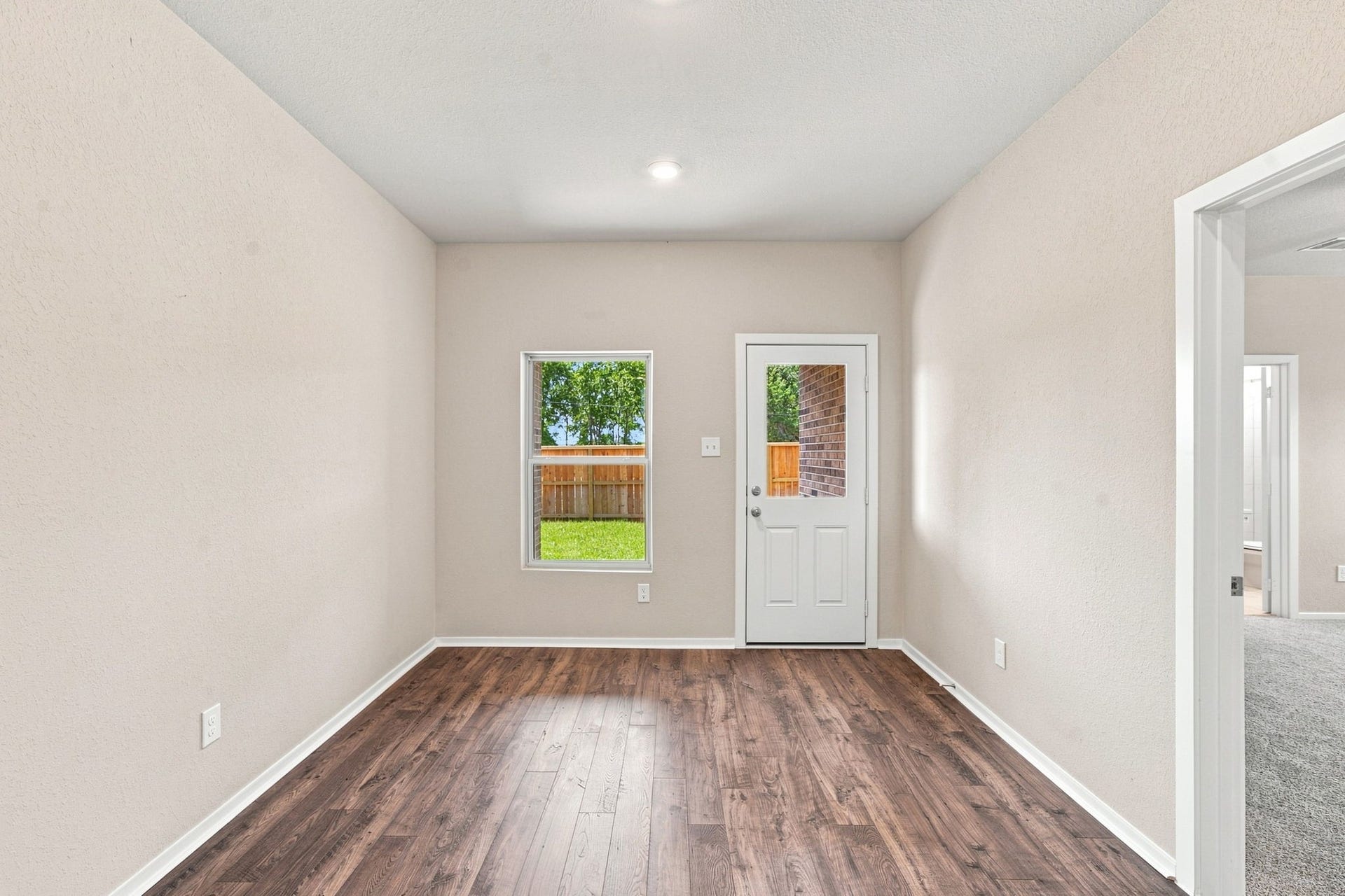 2796 English Laurel Drive, Alvin, TX 77511 2796 English Laurel Drive, Alvin, TX 77511