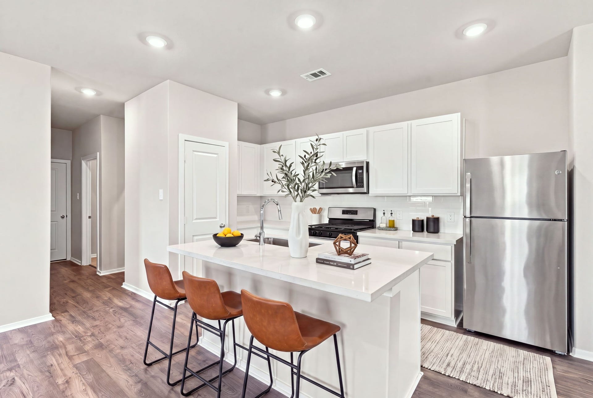 2796 English Laurel Drive, Alvin, TX 77511 2796 English Laurel Drive, Alvin, TX 77511