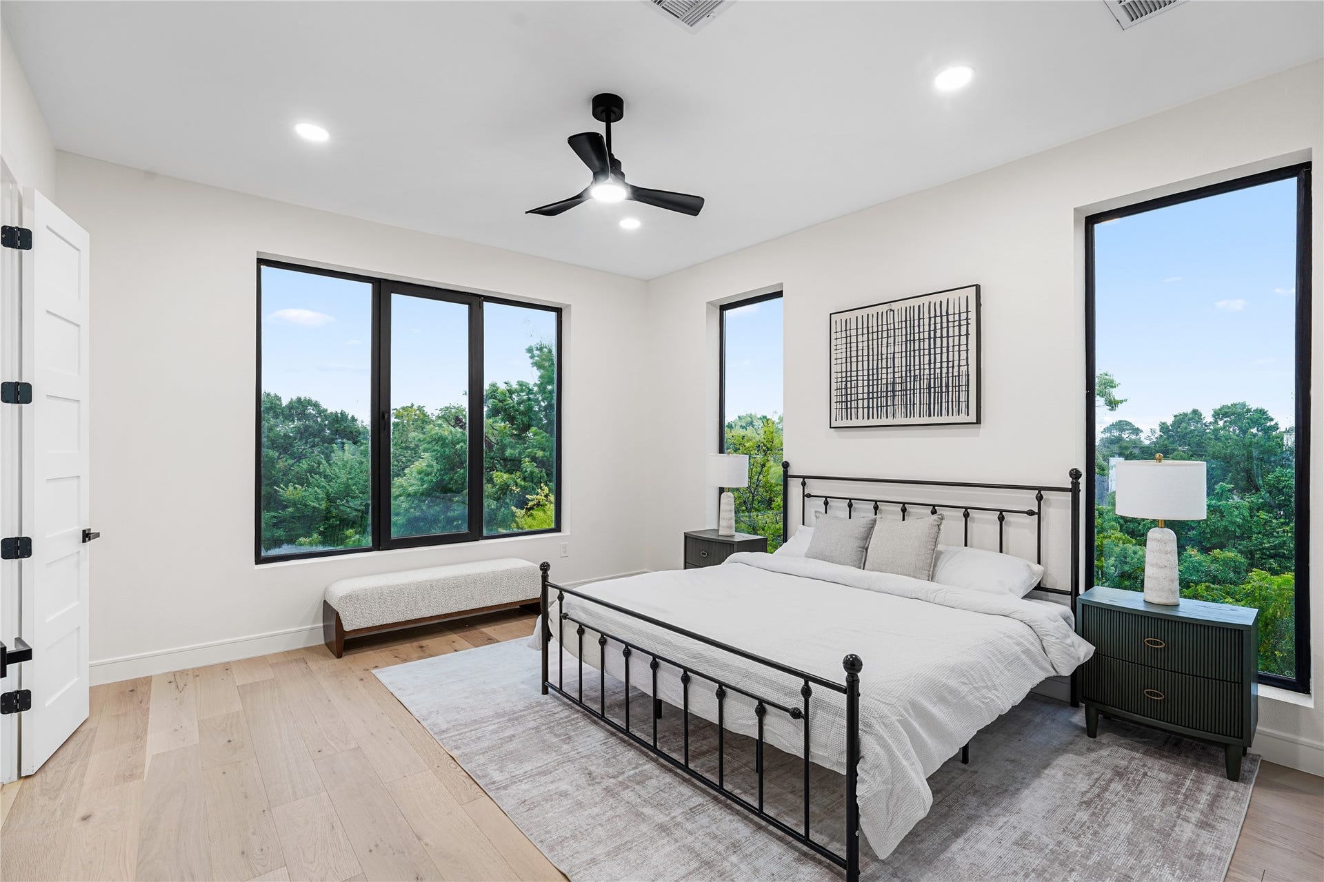 3531 Bradford Street, Houston, TX 77025 Primary Bedroom