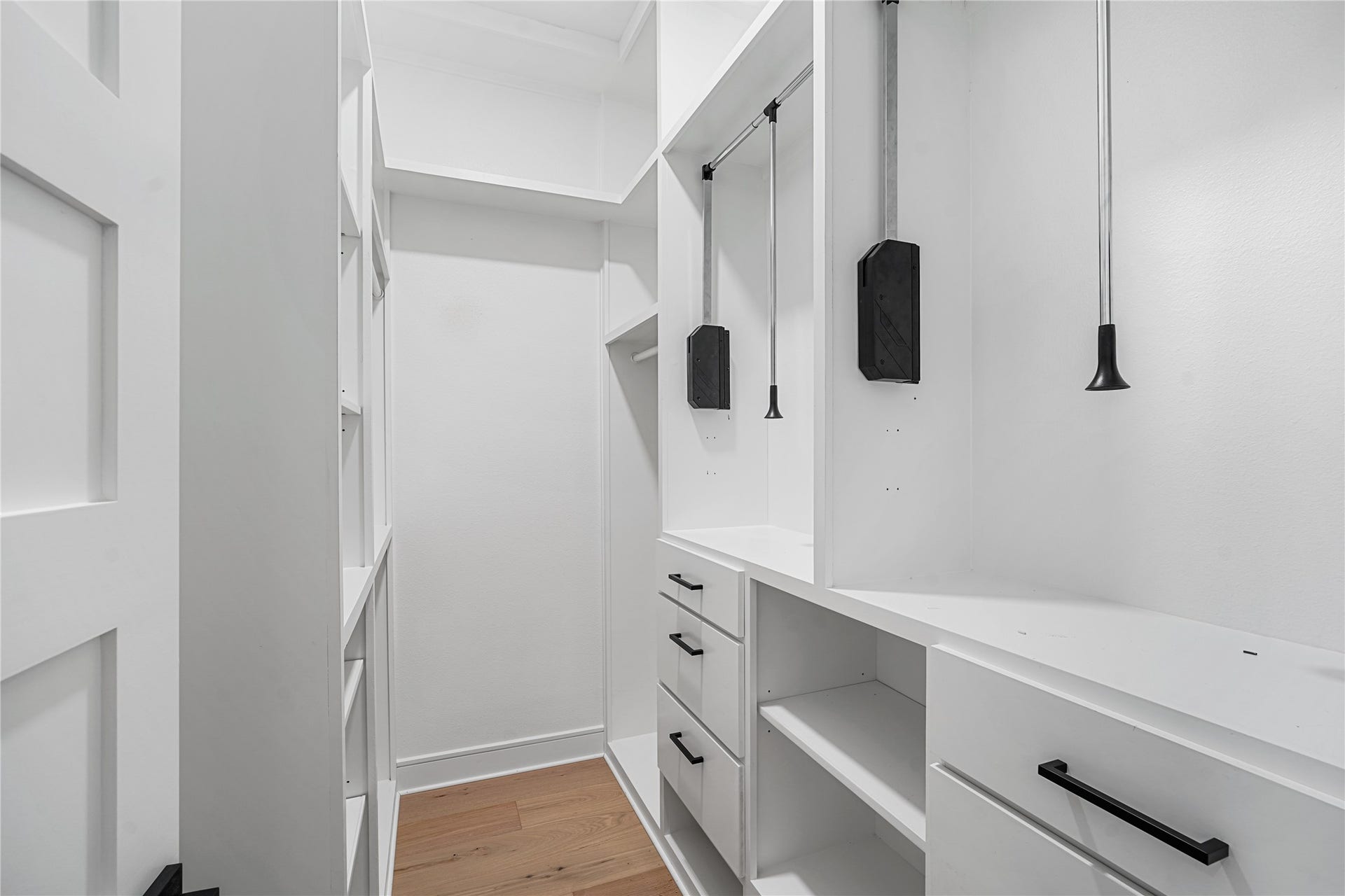 3531 Bradford Street, Houston, TX 77025 Primary Closets