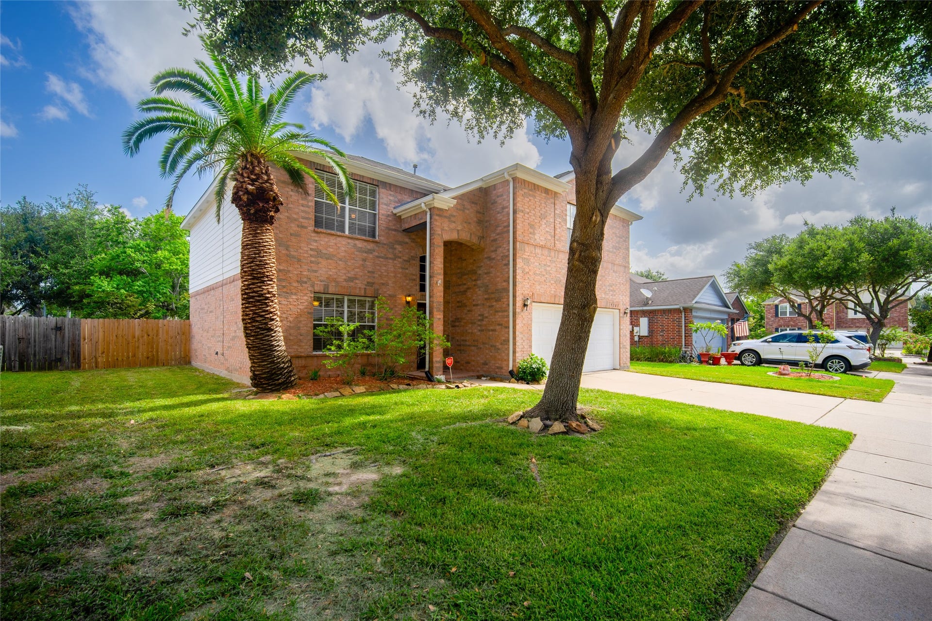 9703 Berkshire Trace, Pearland, TX 77584 Zoned to exemplary schools in Pearland ISD