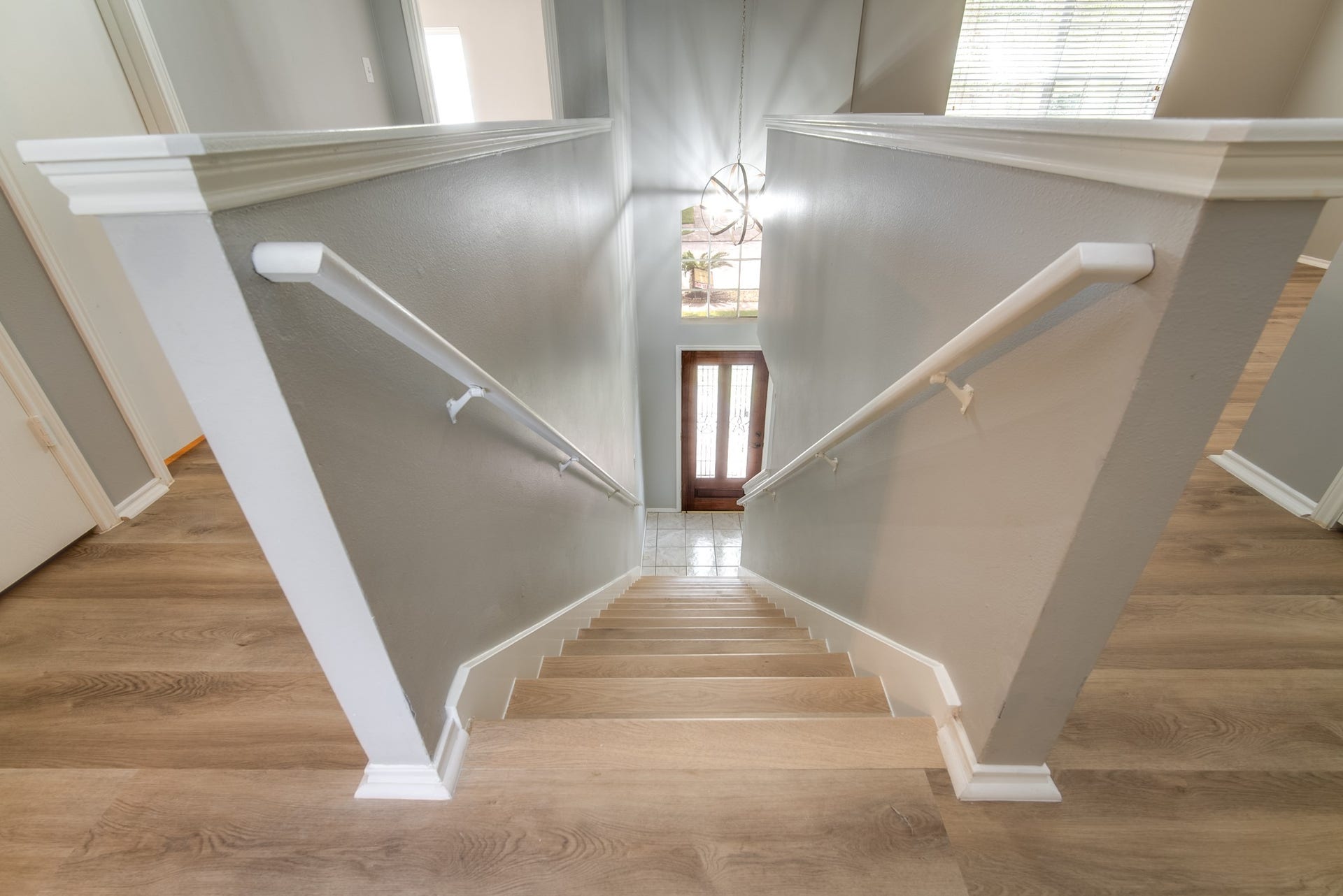9703 Berkshire Trace, Pearland, TX 77584 Stairs leads to all the bedrooms and huge gameroom