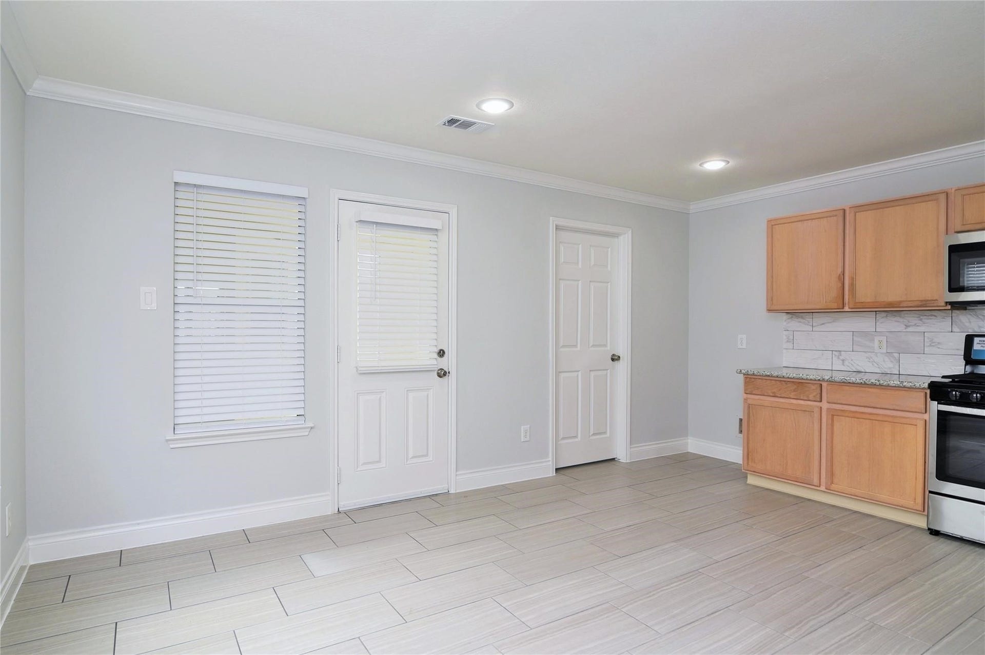 13326 Amber Lodge Lane, Houston, TX 77083 13326 Amber Lodge Lane, Houston, TX 77083