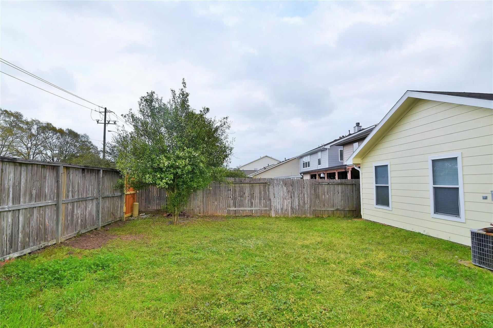 13326 Amber Lodge Lane, Houston, TX 77083 13326 Amber Lodge Lane, Houston, TX 77083
