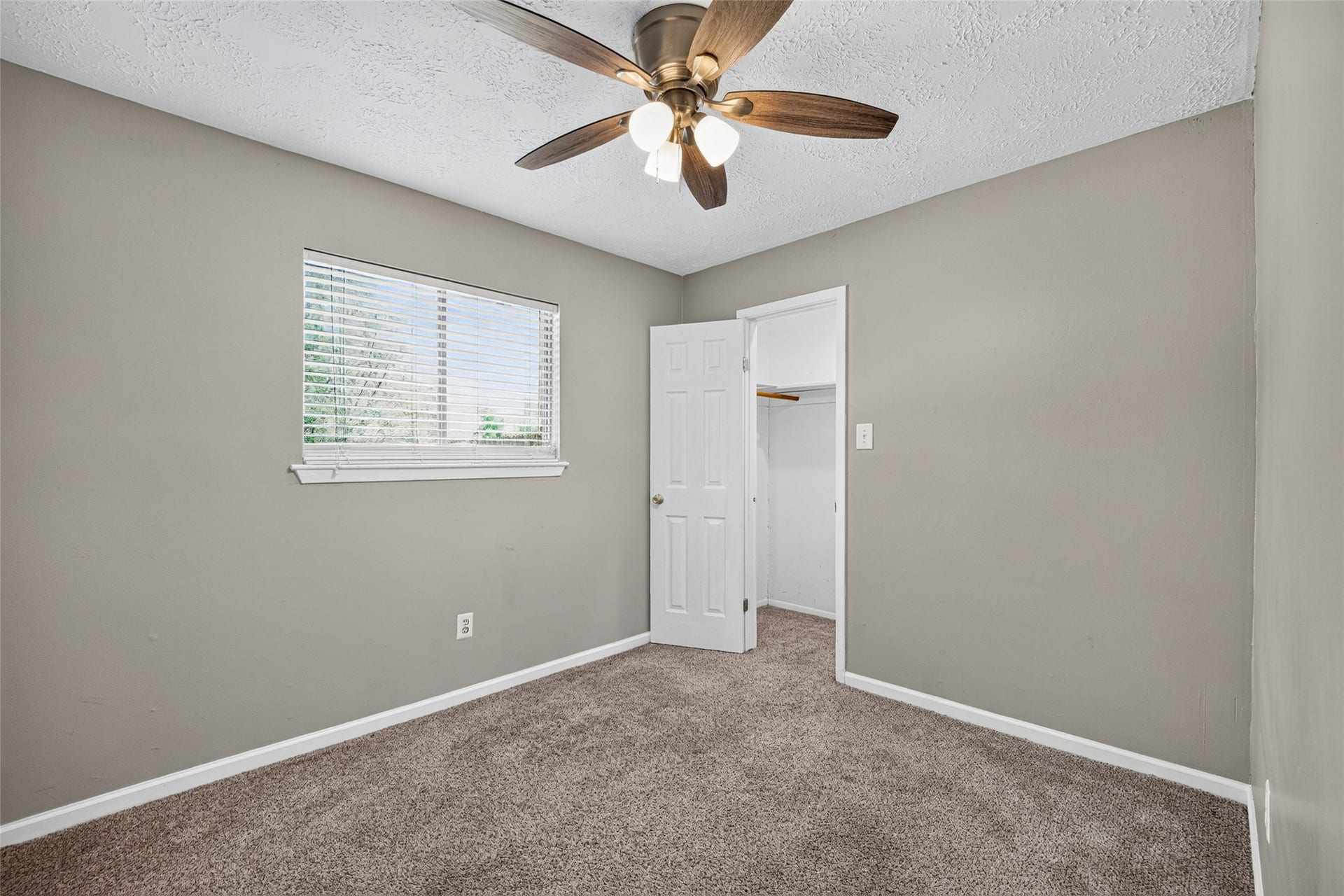 12207 Flushing Meadows Drive, Houston, TX 77089 12207 Flushing Meadows Drive, Houston, TX 77089
