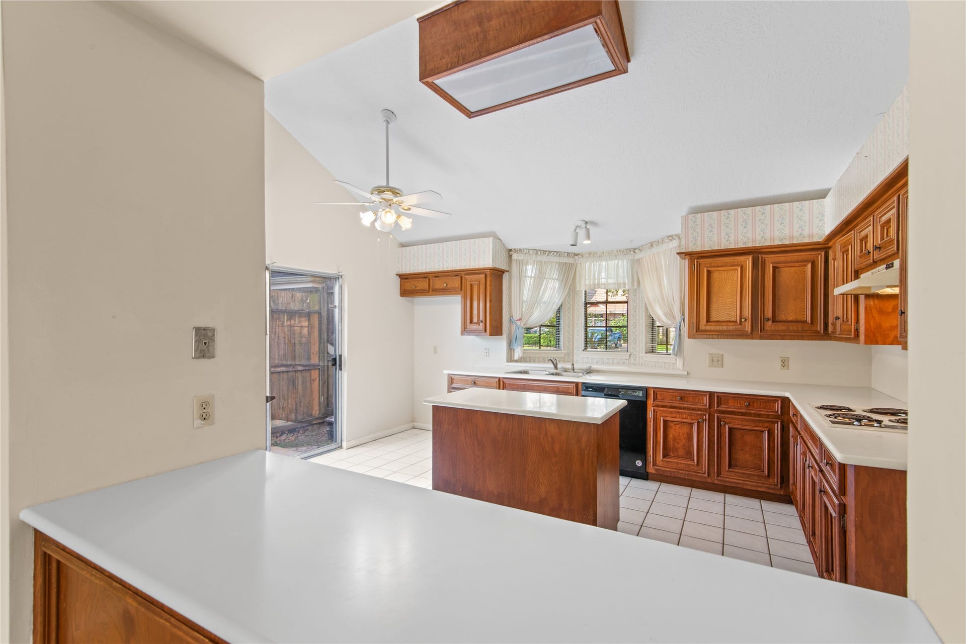 11606 Taos Lane, Houston, TX 77070 11606 Taos Lane, Houston, TX 77070