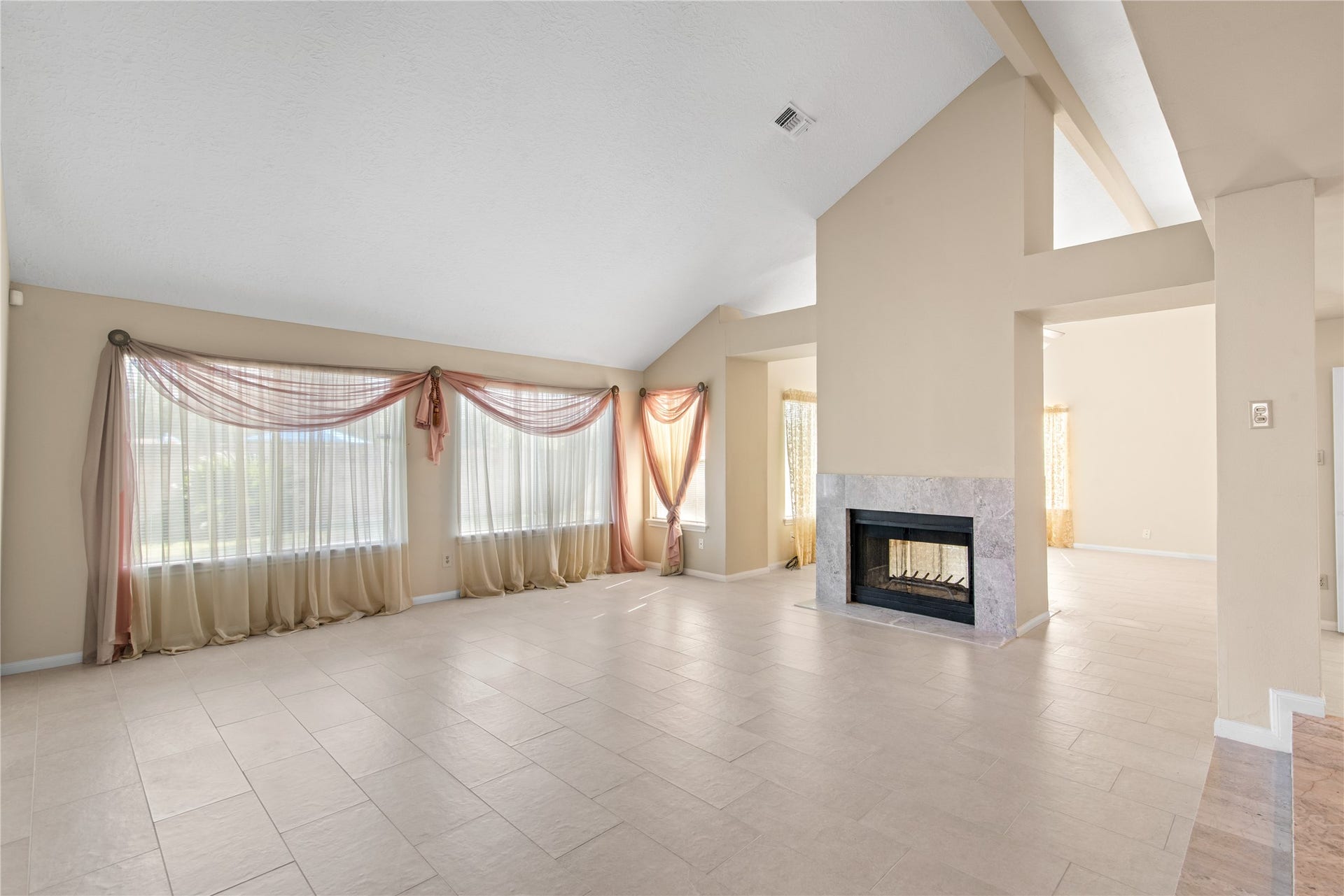 11606 Taos Lane, Houston, TX 77070 11606 Taos Lane, Houston, TX 77070