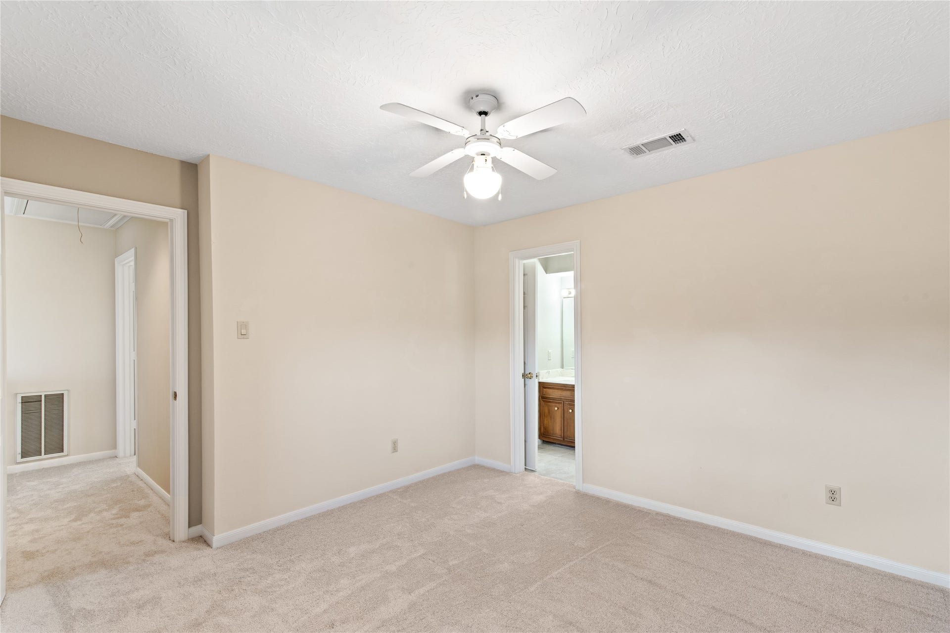 11606 Taos Lane, Houston, TX 77070 11606 Taos Lane, Houston, TX 77070