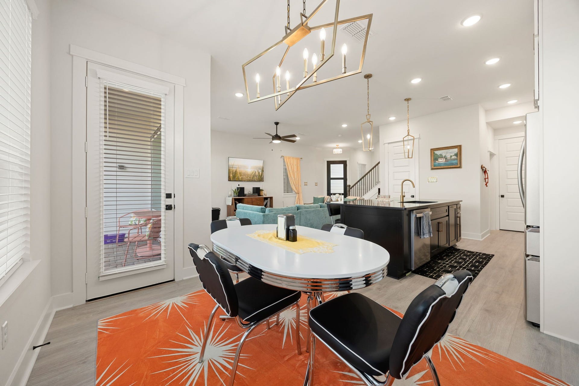 16032 Hayes Park Drive, Houston, TX 77079 16032 Hayes Park Drive, Houston, TX 77079