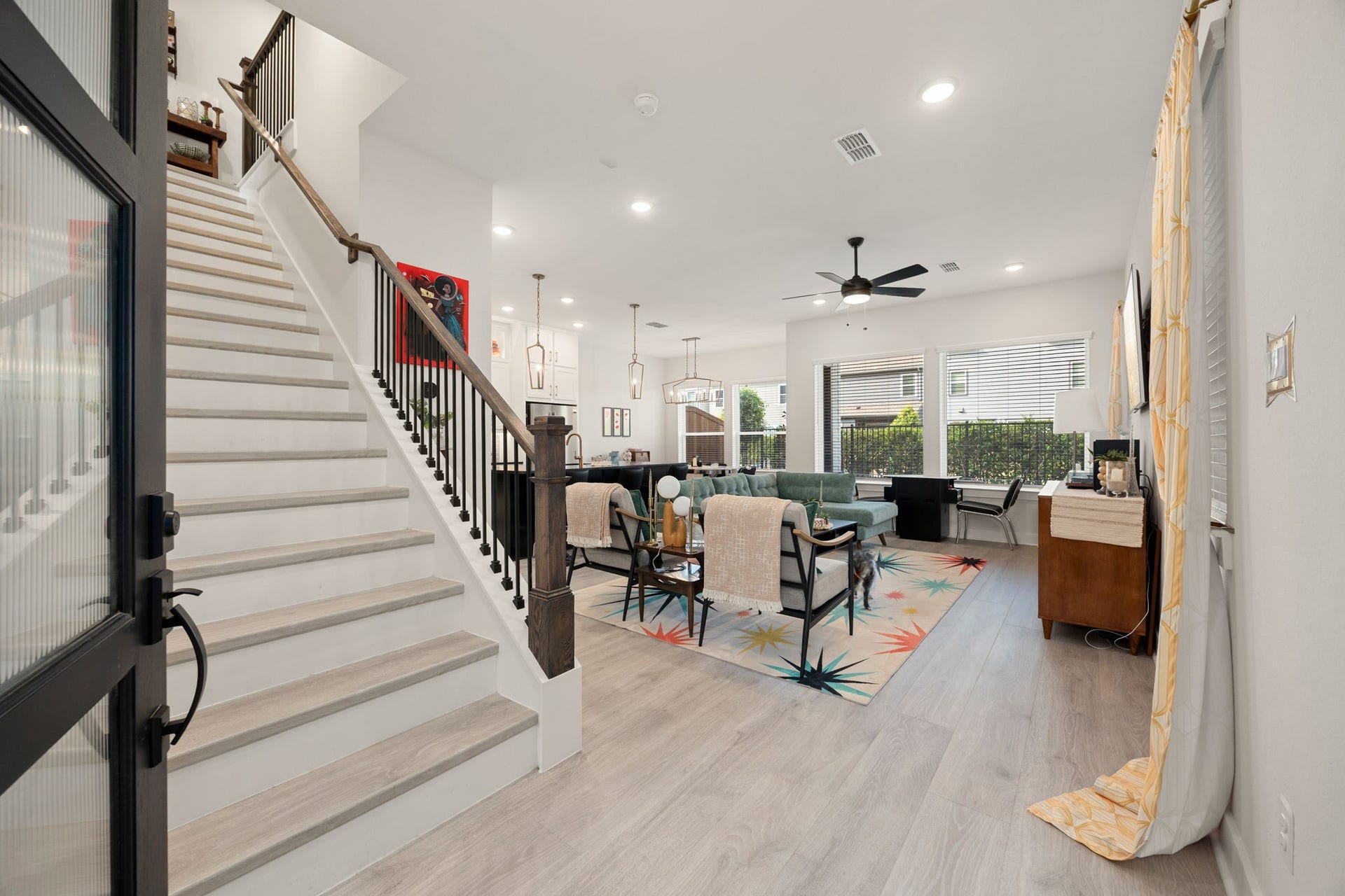 16032 Hayes Park Drive, Houston, TX 77079 16032 Hayes Park Drive, Houston, TX 77079